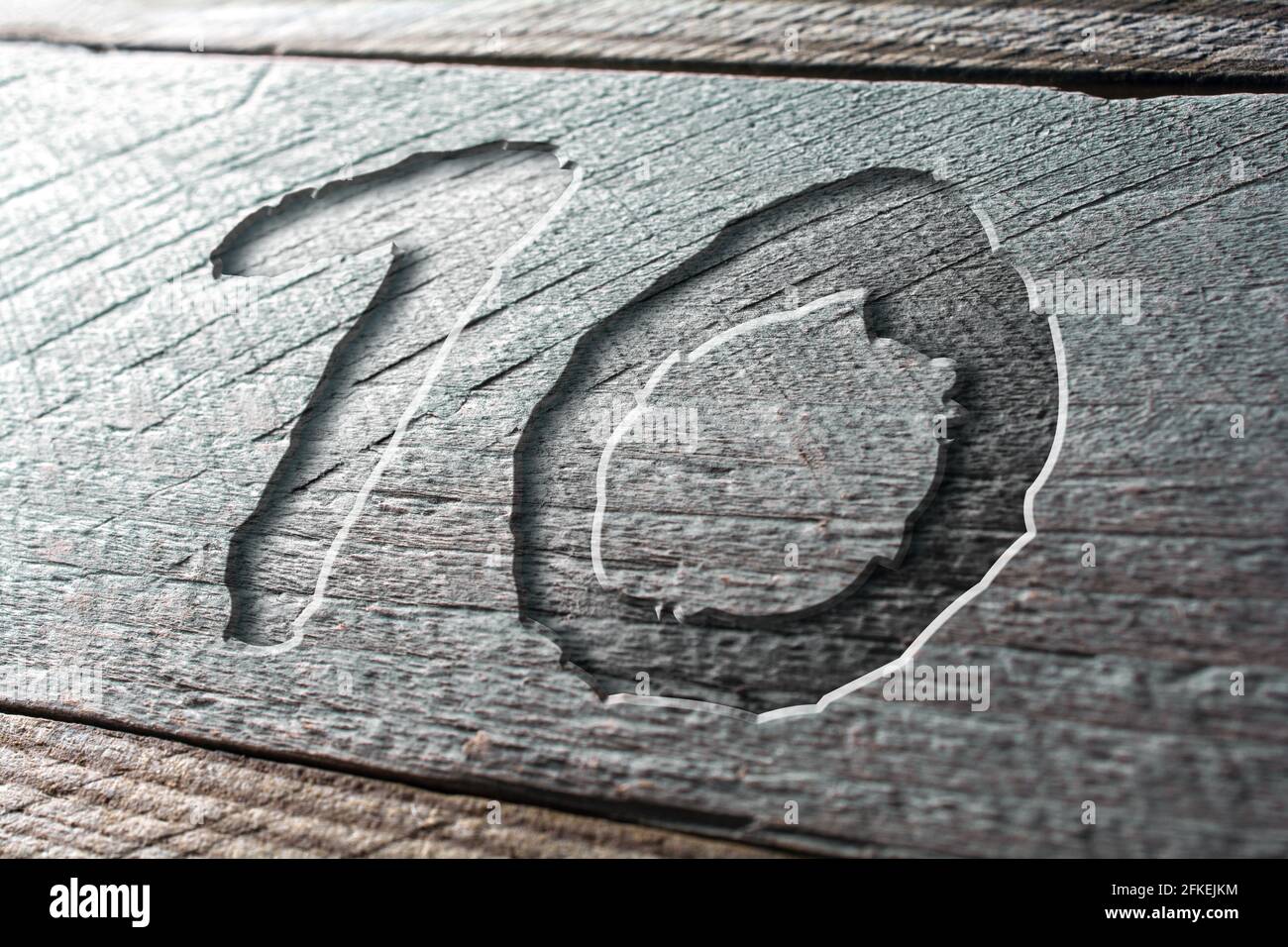 Le numéro 10 sculpté dans UNE planche en bois Banque D'Images