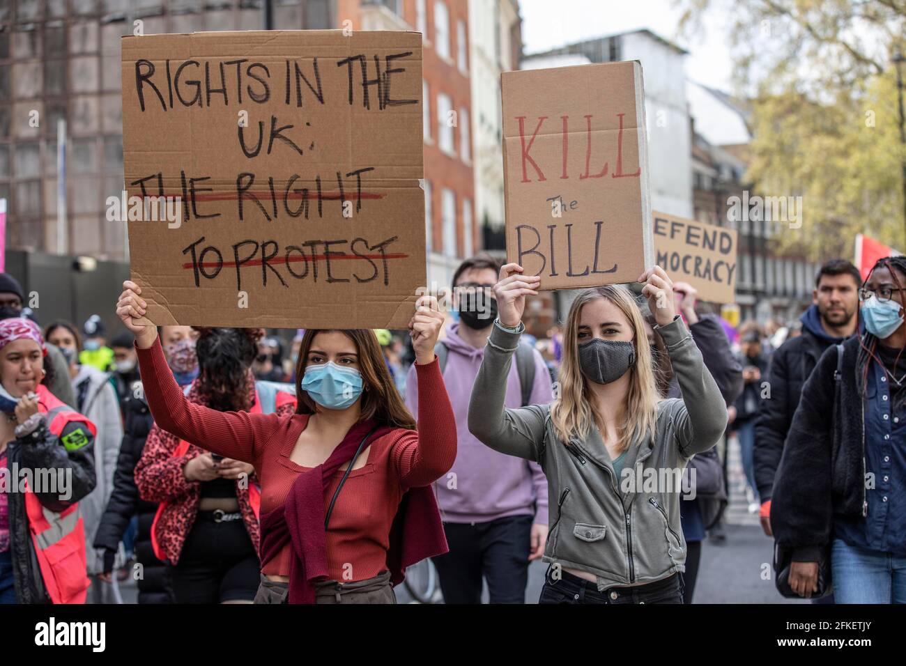 Des milliers de manifestants ont défilé dans le centre de Londres contre le nouveau projet de loi sur la police, le crime, la détermination de la peine et les tribunaux, Londres, Angleterre, Royaume-Uni Banque D'Images