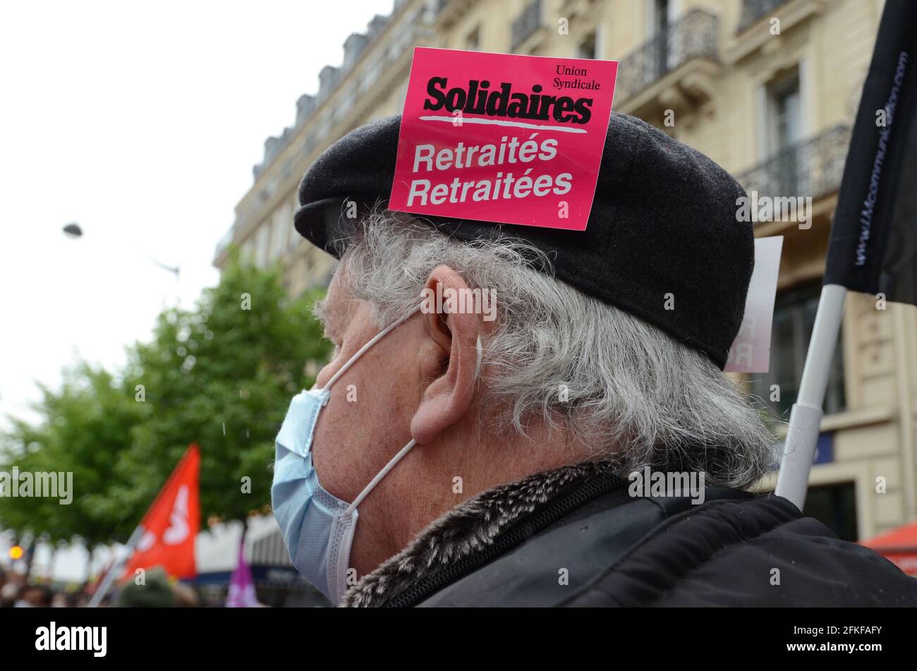 Défilé du jour de mai à Paris, dans un climat de tension dès le début. Blackbocks a entravé le bon déroulement de la marche des syndicats malgré la police Banque D'Images