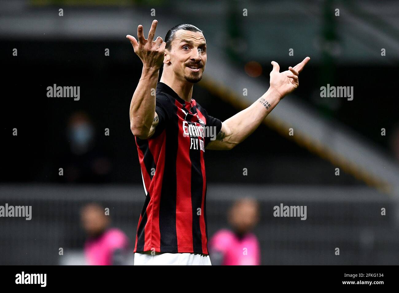 Milan, Italie. 01 mai 2021. Zlatan Ibrahimovic de l'AC Milan réagit pendant la série UN match de football entre l'AC Milan et Benevento Calcio. Credit: Nicolò Campo/Alay Live News Banque D'Images