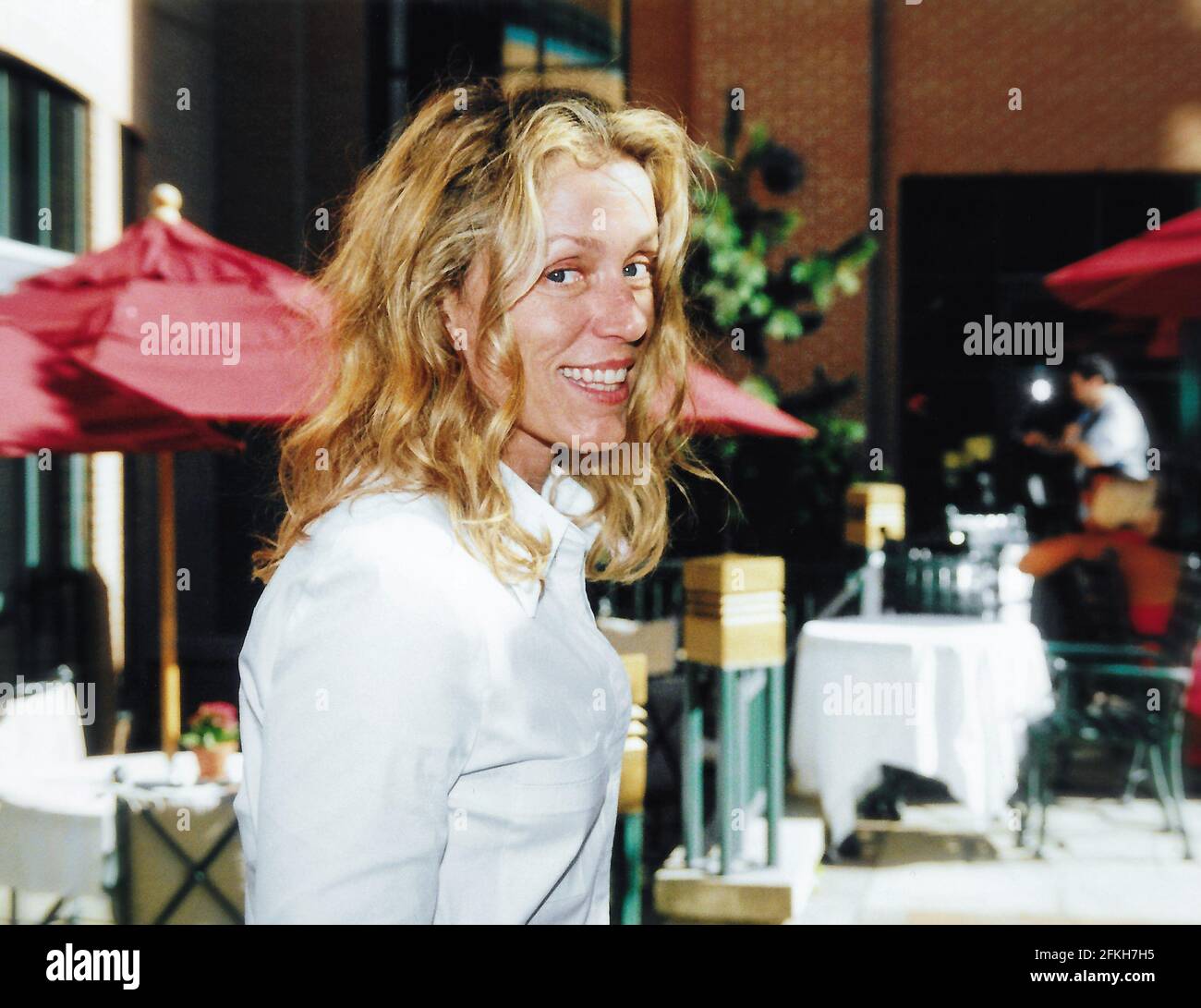 26 avril 2021 - Frances McDormand remporte son troisième Oscar de la meilleure actrice pour ''Nomadland'' aux 93e Academy Awards. Photo du fichier : TIFF 2002, Toronto, Ontario, Canada. (Image de crédit : © Brent Perniac/AdMedia via ZUMA Wire) Banque D'Images 26 avril 2021 - Frances McDormand remporte son troisième Oscar de la meilleure actrice pour ''Nomadland'' aux 93e Academy Awards. Photo du fichier : TIFF 2002, Toronto, Ontario, Canada. (Image de crédit : © Brent Perniac/AdMedia via ZUMA Wire) Banque D'Images