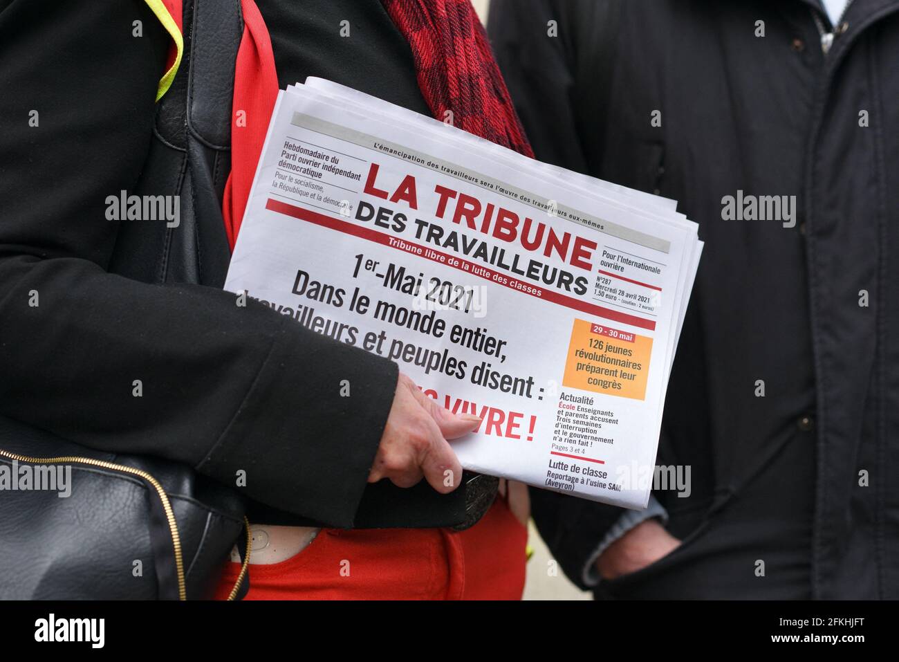 La France, le 1er mai 2021, défilé traditionnel du 1er mai, fête du travail, rassembla différents mouvements et l'inter-Union. 1er mai 2021, à Strasbourg Nord-est de la France. Photo de Nicolas Roses/ABACAPRESS.COM Banque D'Images