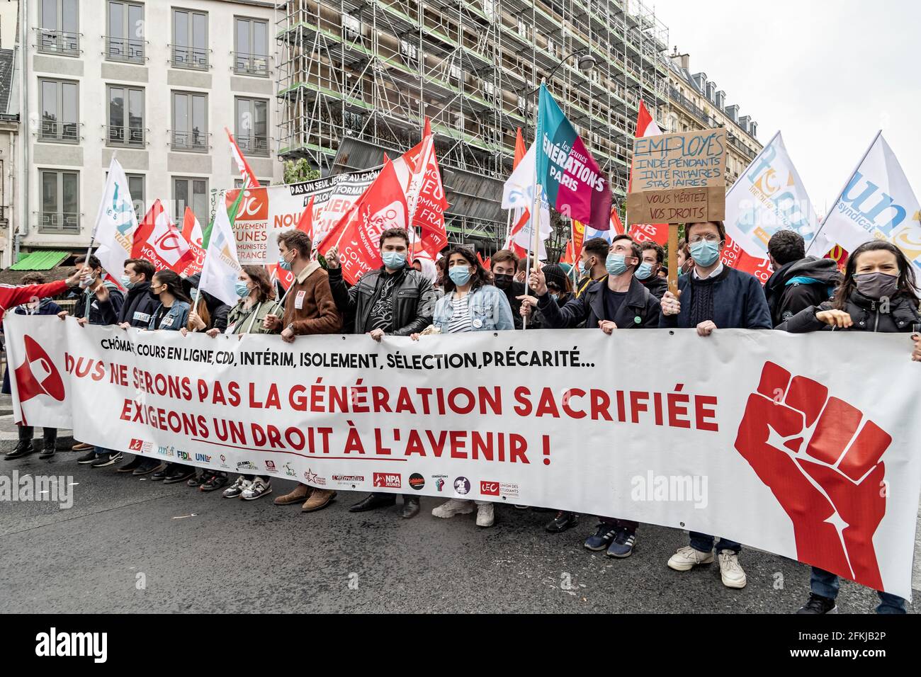 Paris, France. 1er mai 2021. La manifestation du jour de mai de Paris réunit l'UAF, les solidaires, la Lutte Ouvrière, la CGT et la Force Ouvrière (FO) Banque D'Images