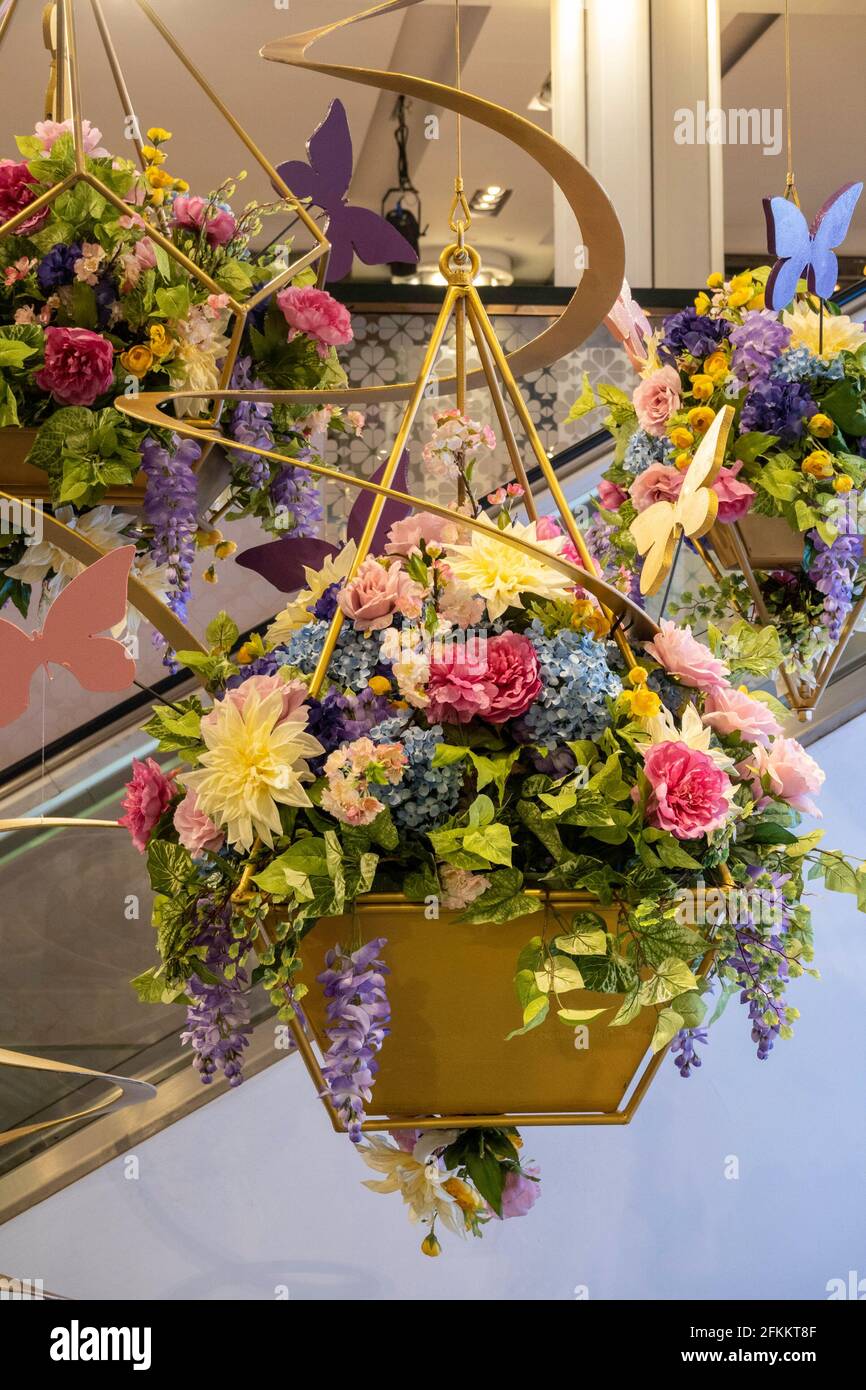 Spectacle floral annuel de Macy avec thème « Floral Celebration of Fortitude », Herald Square, NYC, USA 2021 Banque D'Images