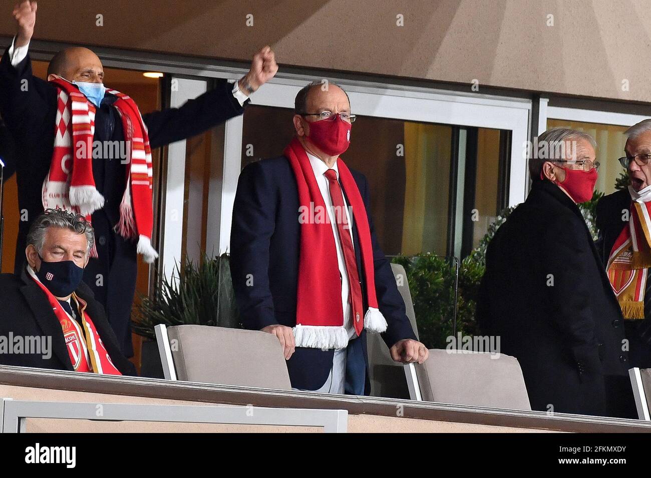 Oleg Petrov, Prince Albert II de Monaco lors du match de football L1 entre Monaco (ASM) et Lyon (OL) au stade Louis II, à Monaco, le 2 mai 2021. Photo de Lionel Urman/ABACAPRESS.COM Banque D'Images