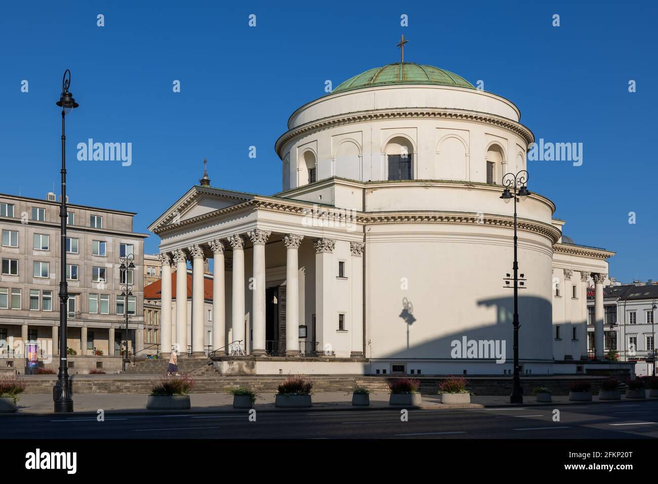 Église Saint-Alexandre sur la place des trois croix dans la ville de Varsovie en Pologne, architecture de style néoclassique. Banque D'Images