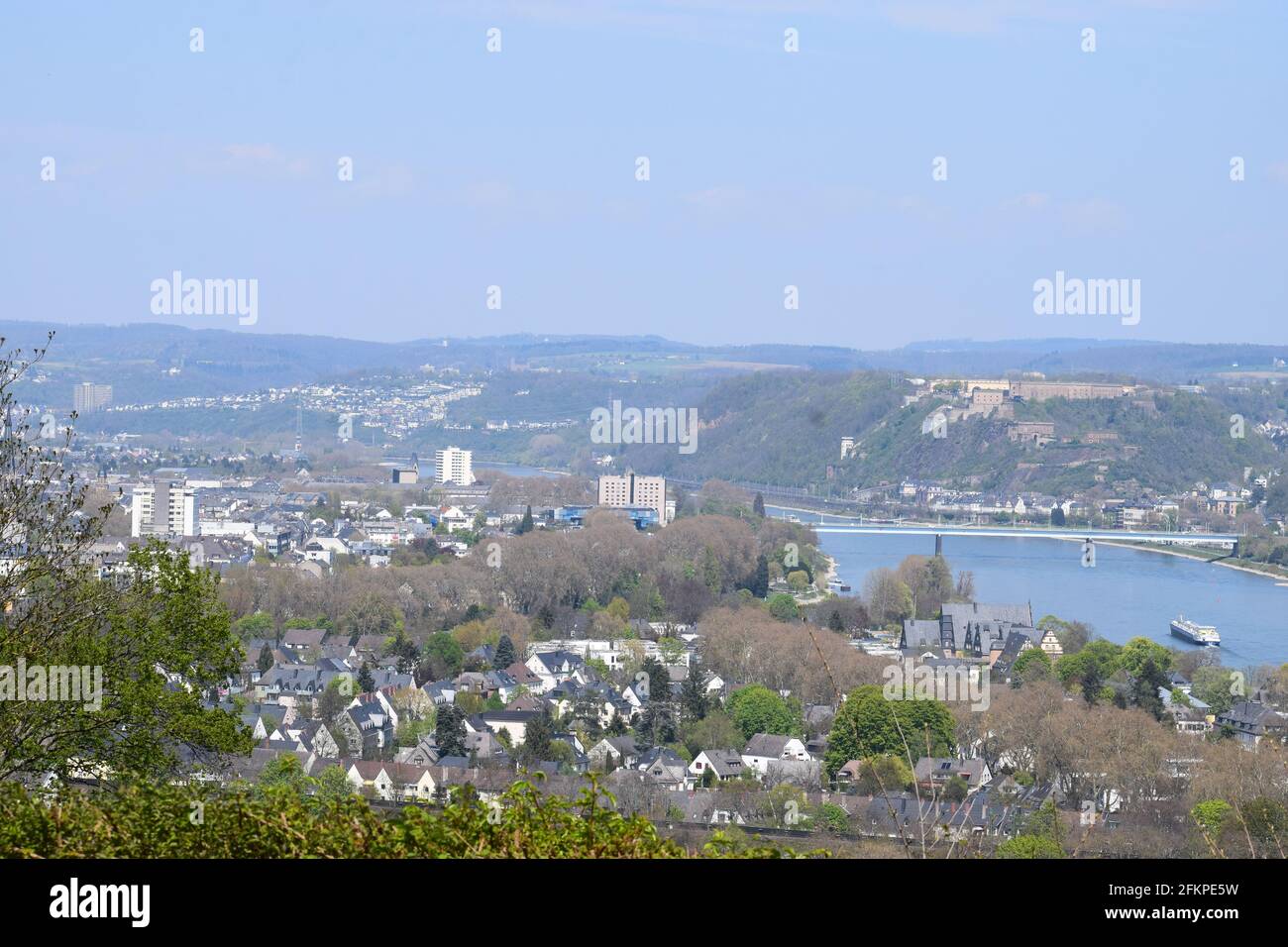 Vue sur Coblence depuis le Rittersturz Banque D'Images