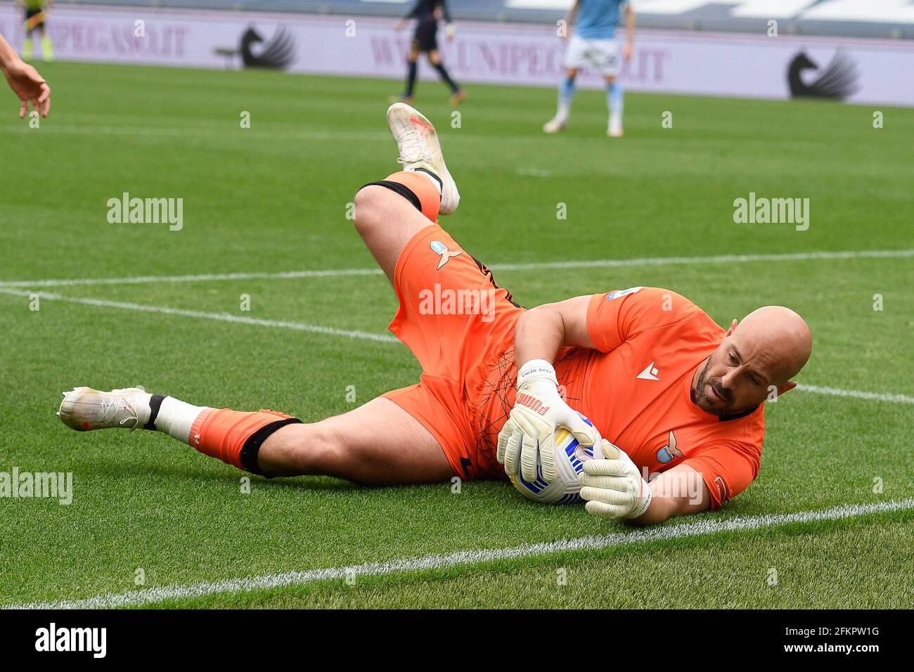 Rome, Italie. 02 mai 2021. Pepe Reina de SS Lazio pendant le match de football de la Serie A League entre Lazio et Gênes au stade Olimpico à Rome, Italie, 2 mai 2021. (Photo Roberto Ramaccia/INA photo Agency) Credit: SIPA USA/Alay Live News Banque D'Images