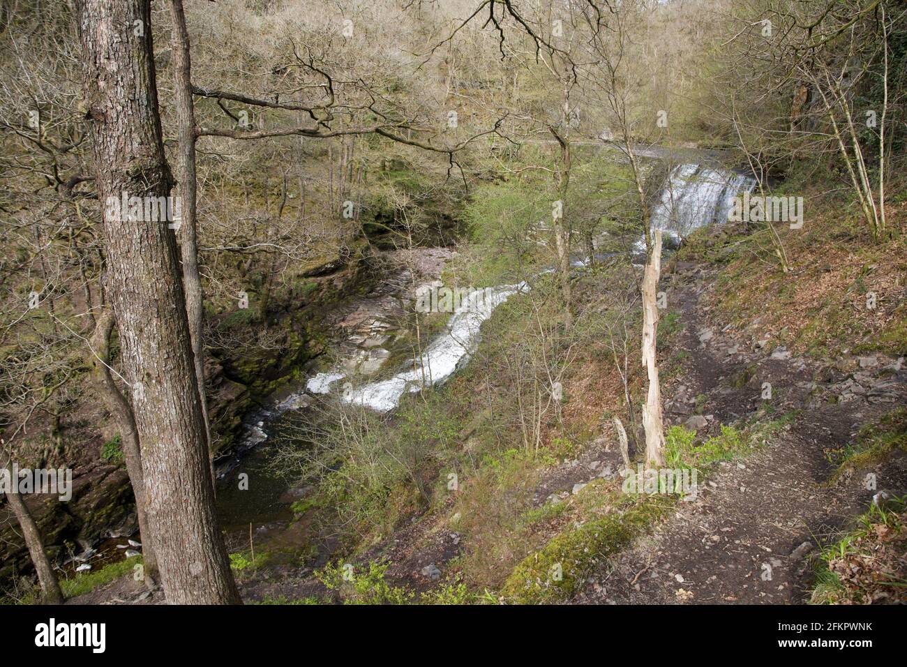 Vue depuis le dessus d'une chute d'eau sur les four Falls Piste Banque D'Images