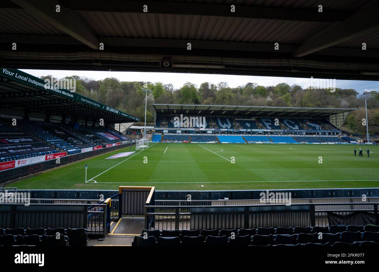 High Wycombe, Royaume-Uni. 1er mai 2021. Vue générale du match préliminaire du stade pendant le Sky Bet Championship, à huis clos, match entre Wycombe Wanderers et A.F.C Bournemouth à Adams Park, High Wycombe, Angleterre, le 1er mai 2021. Photo d'Andy Rowland. Crédit : Prime Media Images/Alamy Live News Banque D'Images