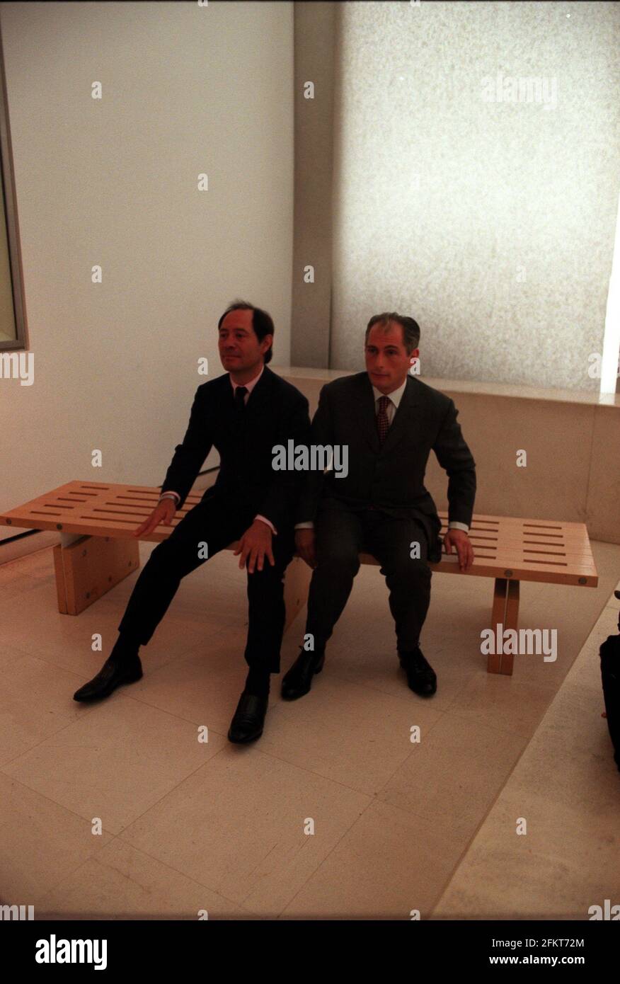 Claude Ruiz Picasso et Bernard Picasso avril 1998fils et petit-fils de l'artiste et potter Banque D'Images