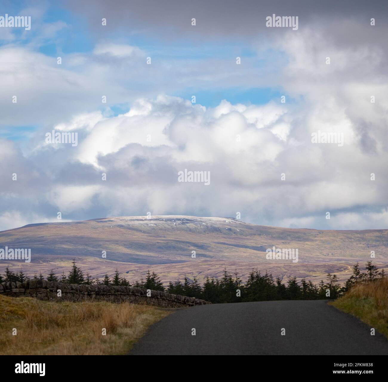 La neige sur Croix est tombée à la fin avril 2021 Banque D'Images