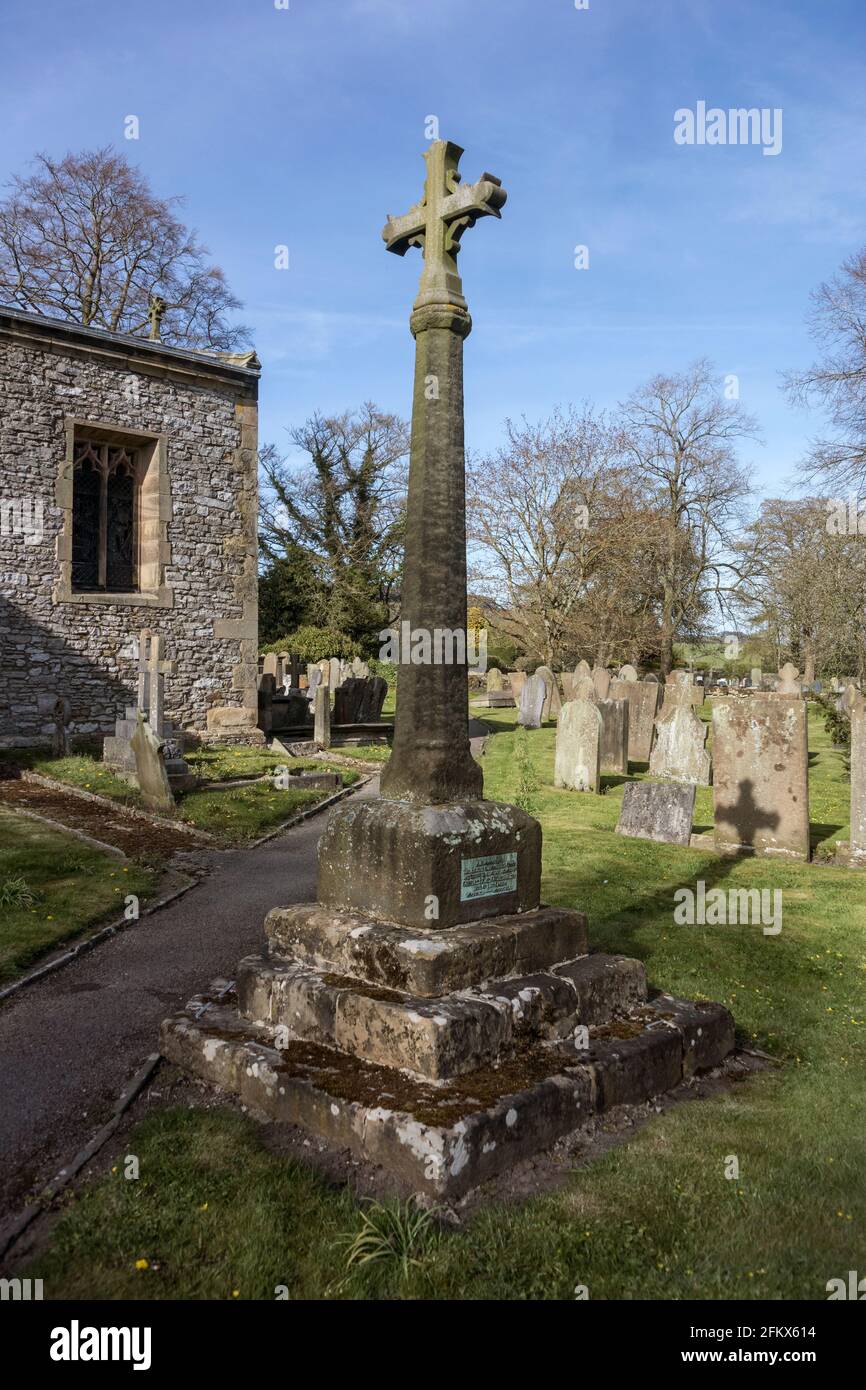 Croix médiévale de Churchyard, Grande pierre de Longstone, Derbyshir Banque D'Images