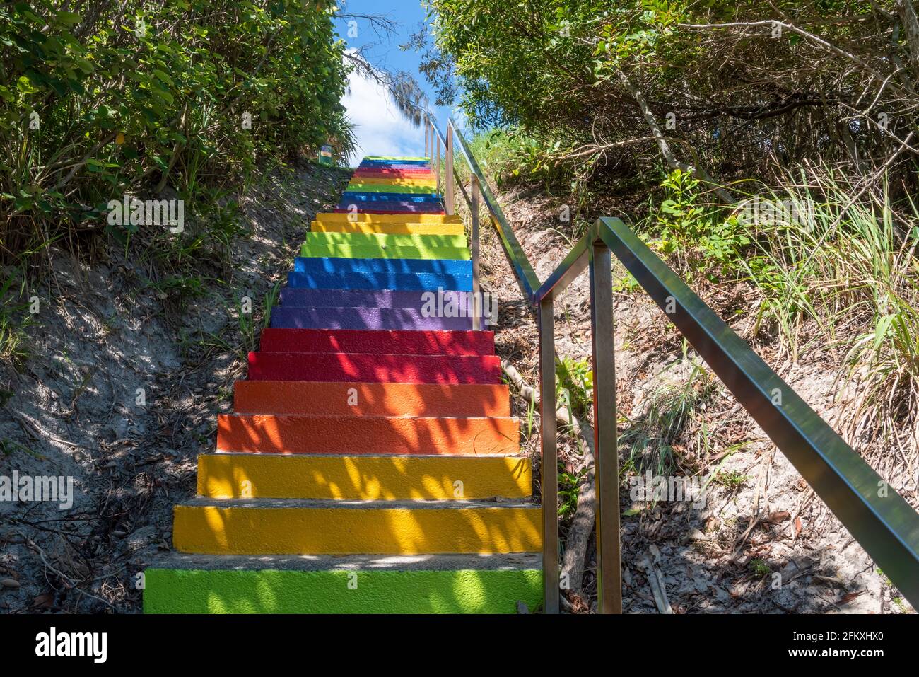 Queensland, Australie : 4 mai 2021 - VUE sur les escaliers Rainbow, menant à Rainbow Beach, qui est une ville côtière de la région de Gympie, Queens Banque D'Images