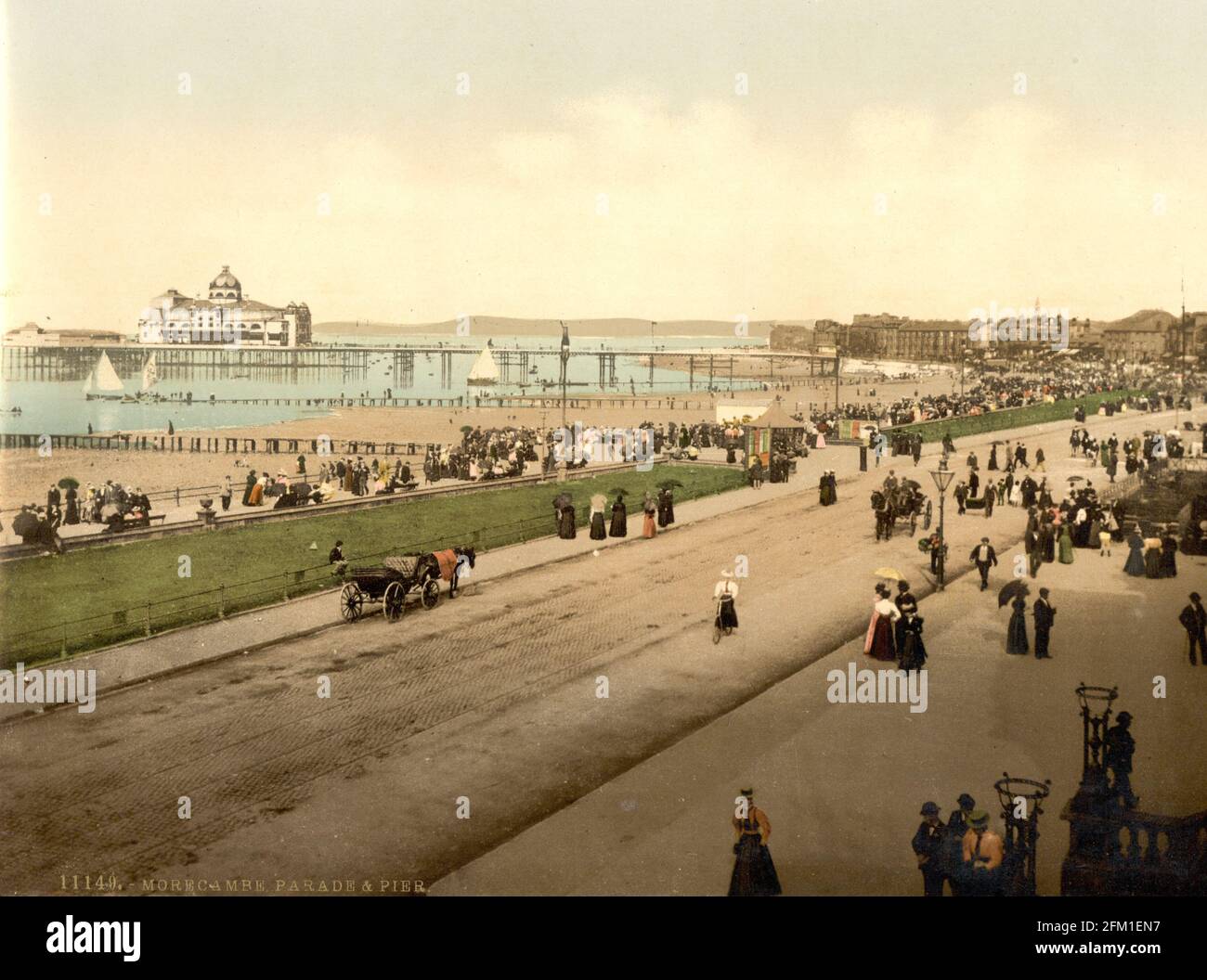 Morecambe Parade dans le Lancashire vers 1890-1900 Banque D'Images