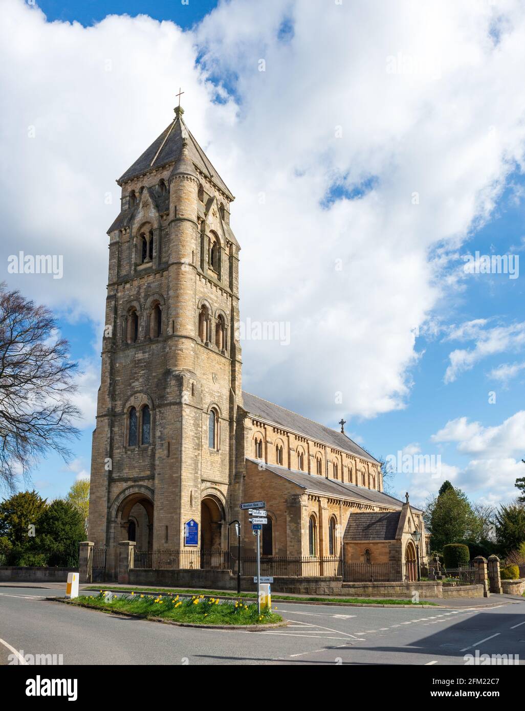 Église catholique romaine de Saint-Édouard à Clifford, dans le West Yorkshire Banque D'Images