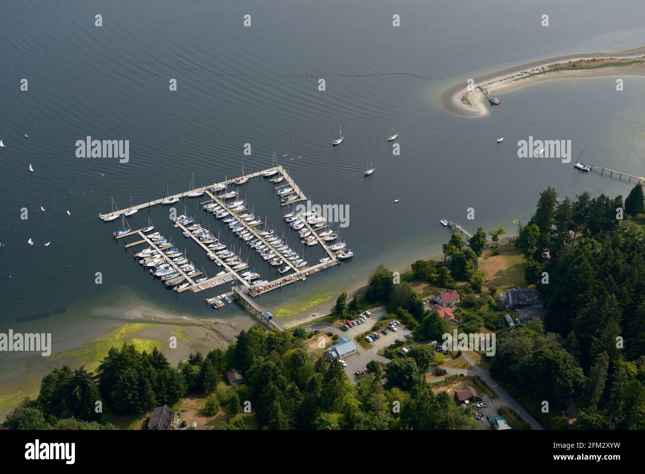 Le port de plaisance du Saltspring Island Sailing Club depuis les airs, Saltspring Island, Colombie-Britannique, Canada Banque D'Images