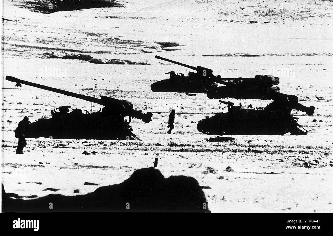 Afghanistan artillerie soviétique hors de Kaboul au début de la Autoroute de Salang Banque D'Images