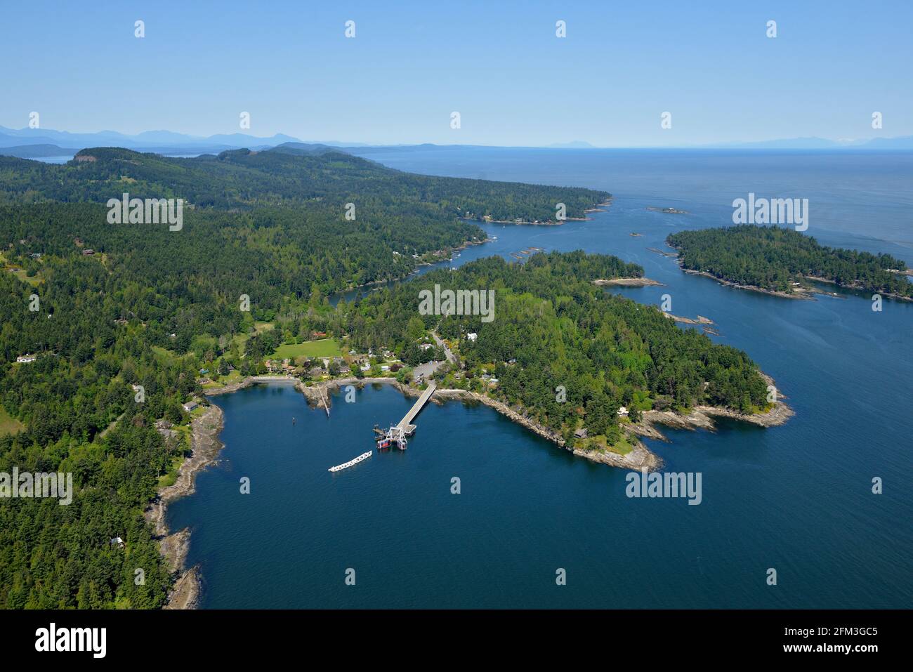 Photo aérienne de Sturdies Bay, île Galiano, Colombie-Britannique, Canada. Banque D'Images