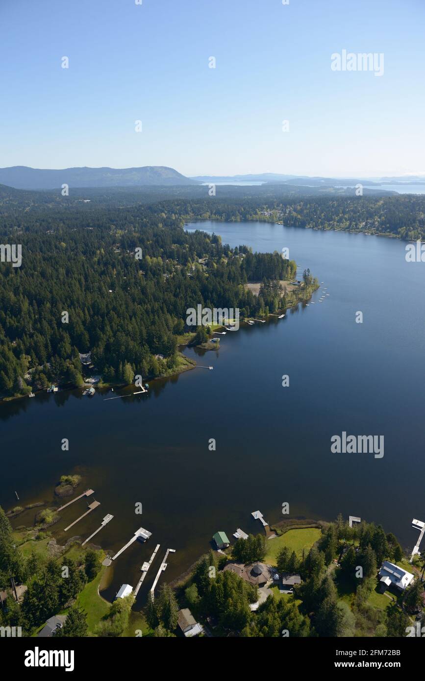 Photo aérienne du lac Shawnigan, île de Vancouver, Colombie-Britannique, Canada. Banque D'Images