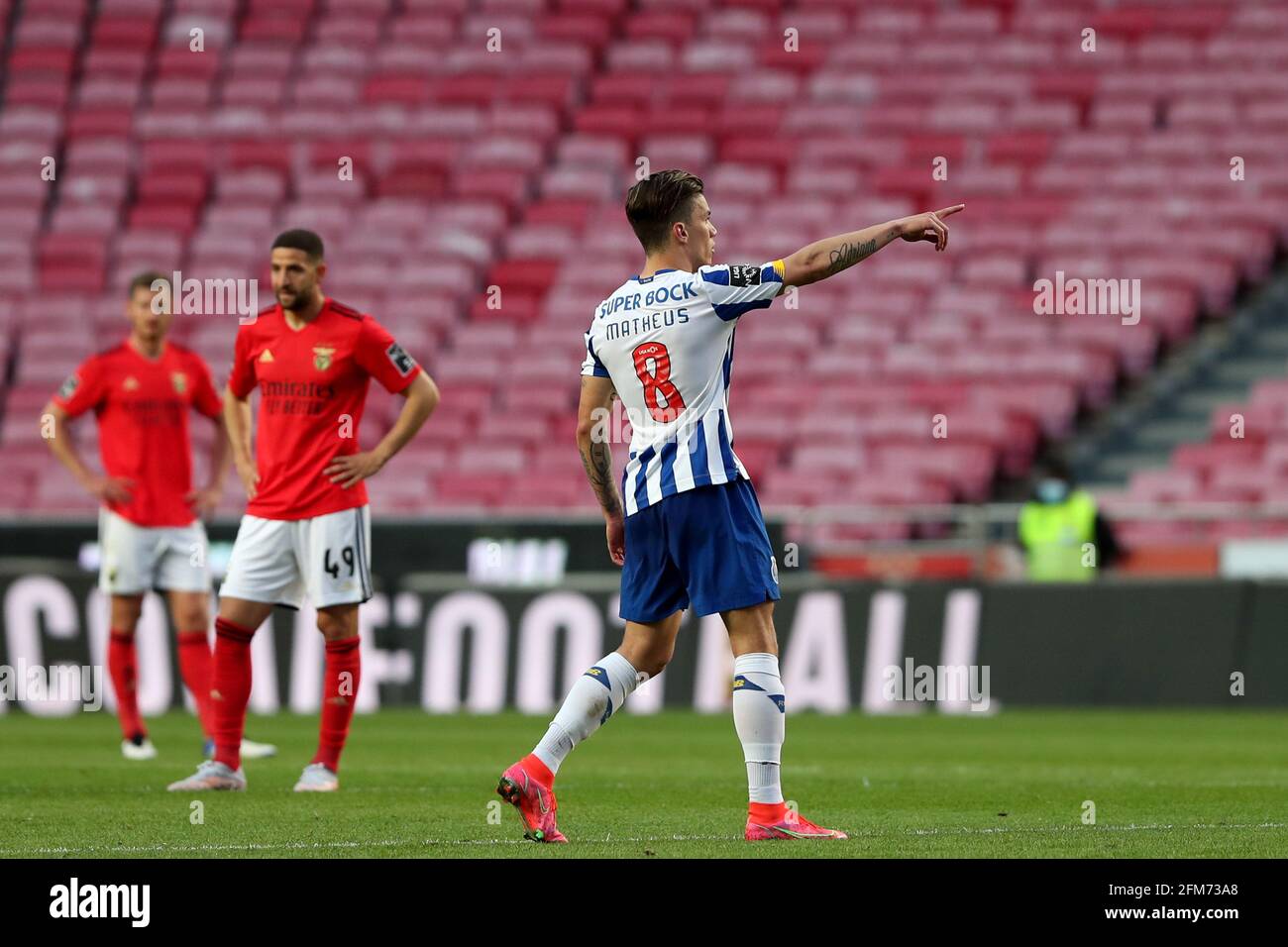 Lisbonne, Portugal. 6 mai 2021. Matheus Uribe du FC Porto célèbre après avoir marquant un but lors du match de football de la Ligue portugaise entre SL Benfica et le FC Porto au stade Luz à Lisbonne, Portugal, le 6 mai 2021. Crédit : Pedro Fiuza/ZUMA Wire/Alay Live News Banque D'Images