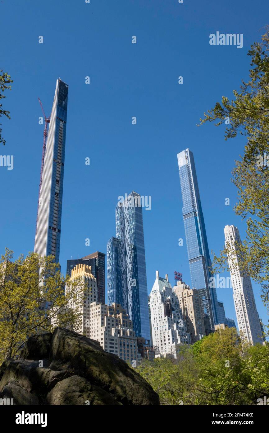 Midtown Skyline avec appartements superhauts, vue depuis Central Park Banque D'Images