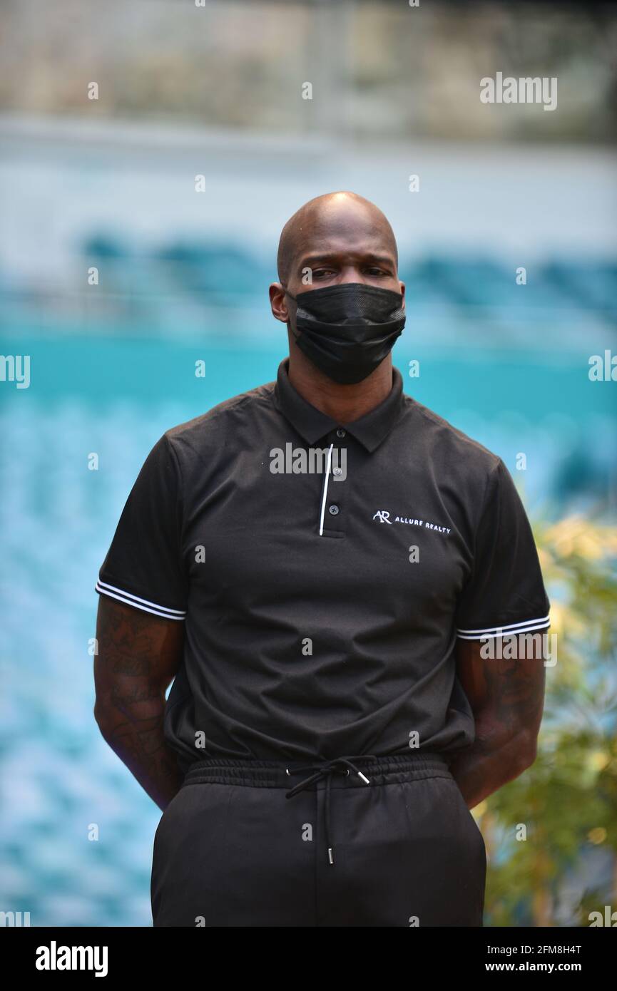 Miami Gardens, Floride, États-Unis. 06e mai 2021. L'ancien joueur de la NFL Chad 'OchoCinco' Johnson assiste à une conférence de presse au Hard Rock Stadium le 06 mai 2021 à Miami Gardens, en Floride. Floyd Mayweather et Logan Paul devraient faire face à une exposition le 6 juin et Chad Johnson fera ses débuts dans la boxe. Crédit : Mpi10/Media Punch/Alamy Live News Banque D'Images