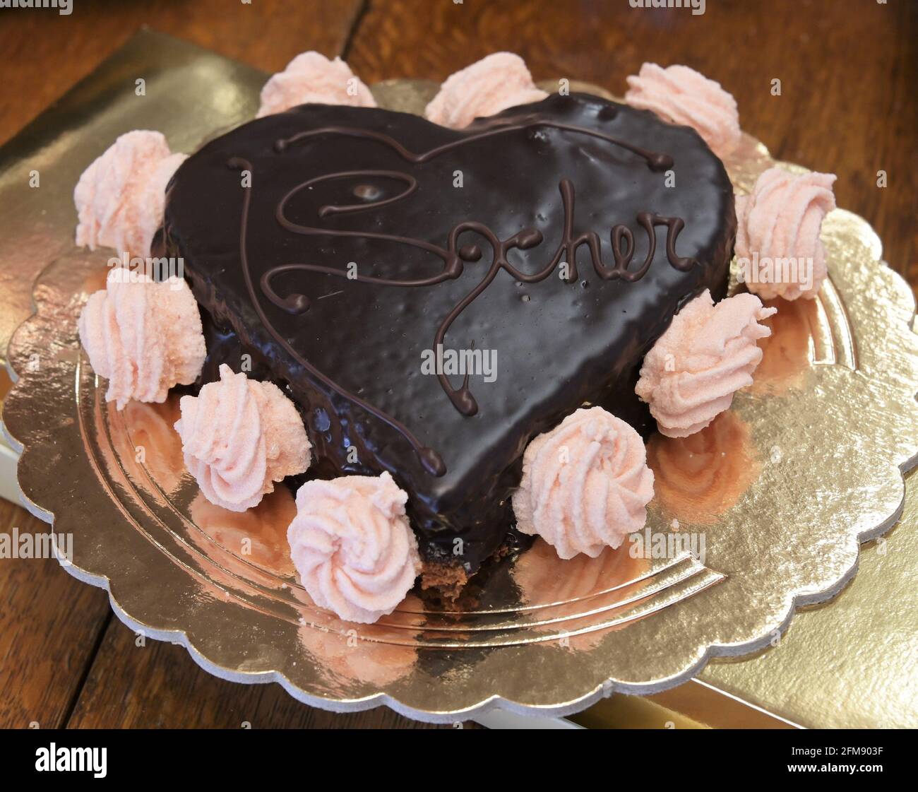 Milan Italie 07e Mai 21 Milan Italie Bonbons Faits A La Main Pour La Fete Des Meres Iin La Photo Gateaux Faits Main Credit Agence De Photo Independante Alamy Live News Photo Stock