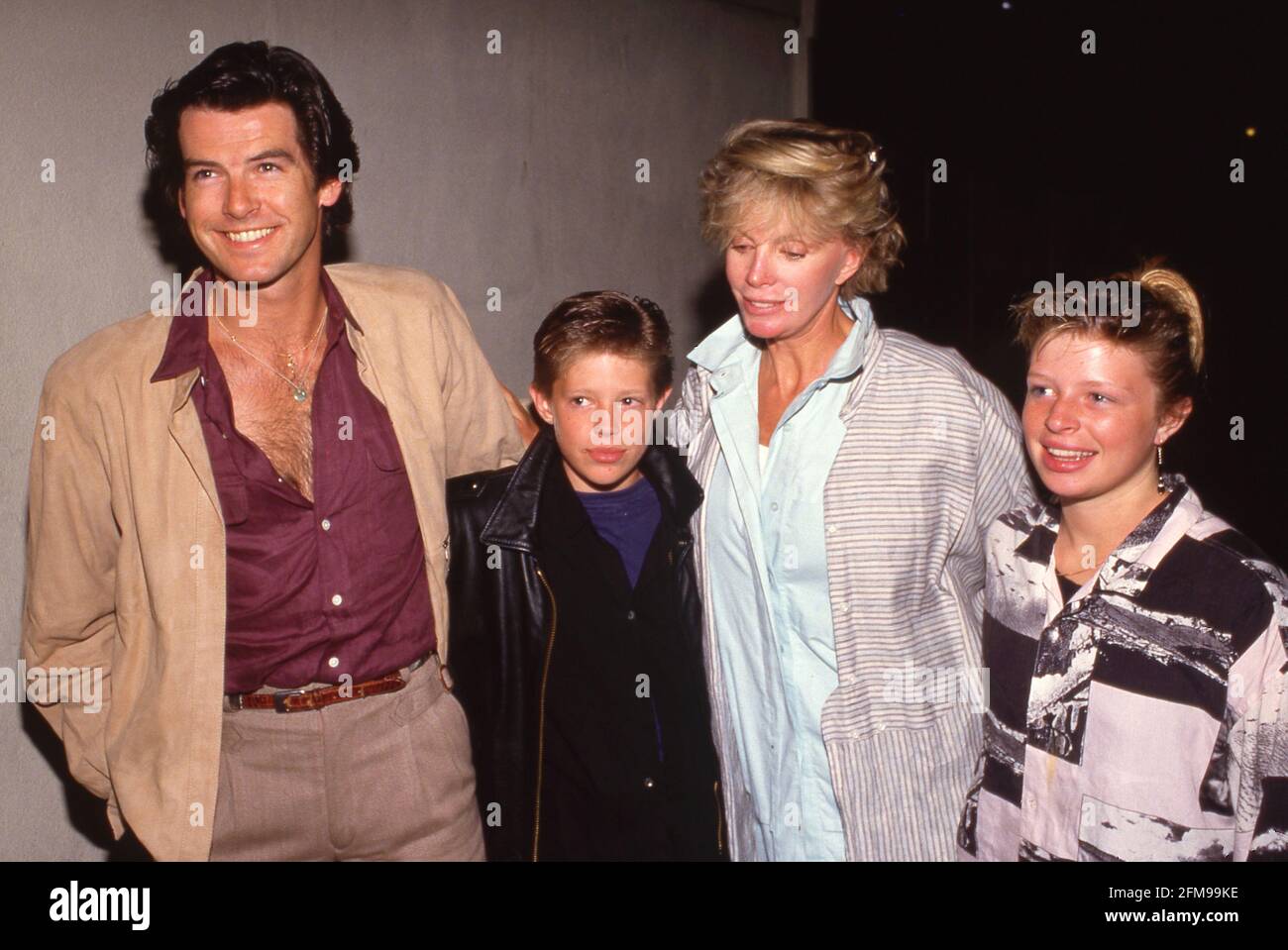 Pierce Brosnan avec Chris Brosnan, Cassandra Harris et Charlotte