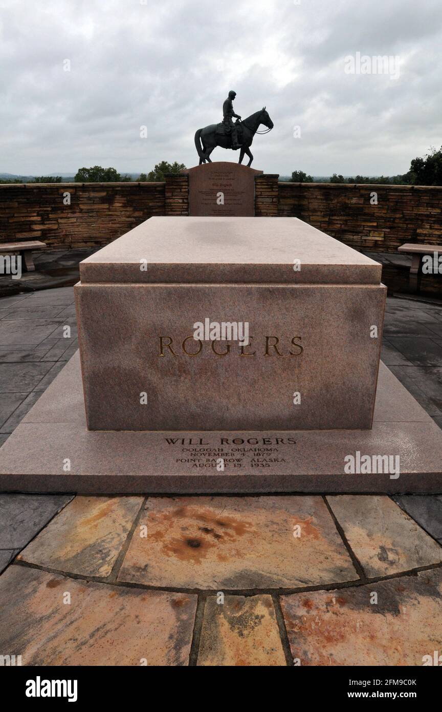 Tombeau de l'artiste américain et écrivain Will Rogers au Will Rogers Memorial Museum à Claremore, Oklahoma. Rogers meurt dans un accident d'avion en 1935. Banque D'Images