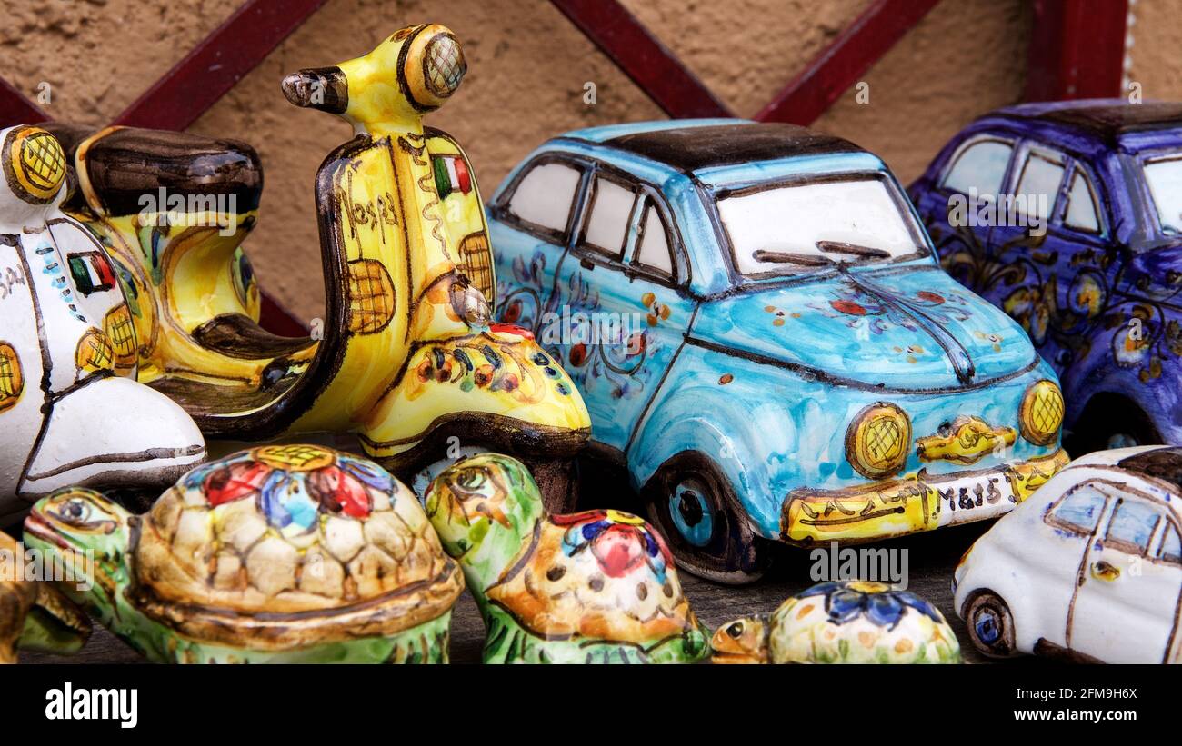 Scooter vespa sicile Banque de photographies et d’images à haute