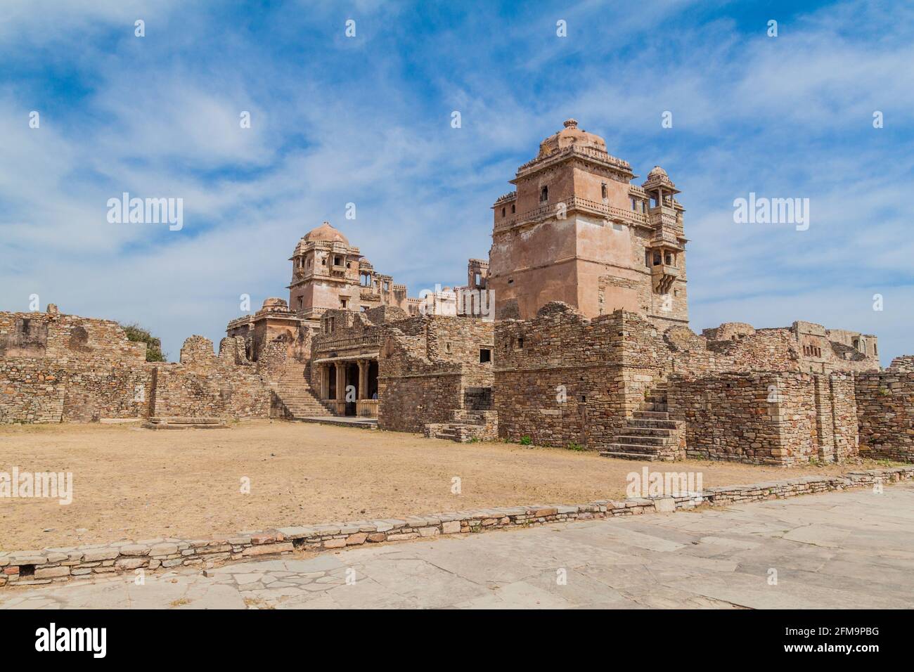 Ruines du palais de Kumbha au fort de Chittor à Chittorgarh, État du Rajasthan, Inde Banque D'Images