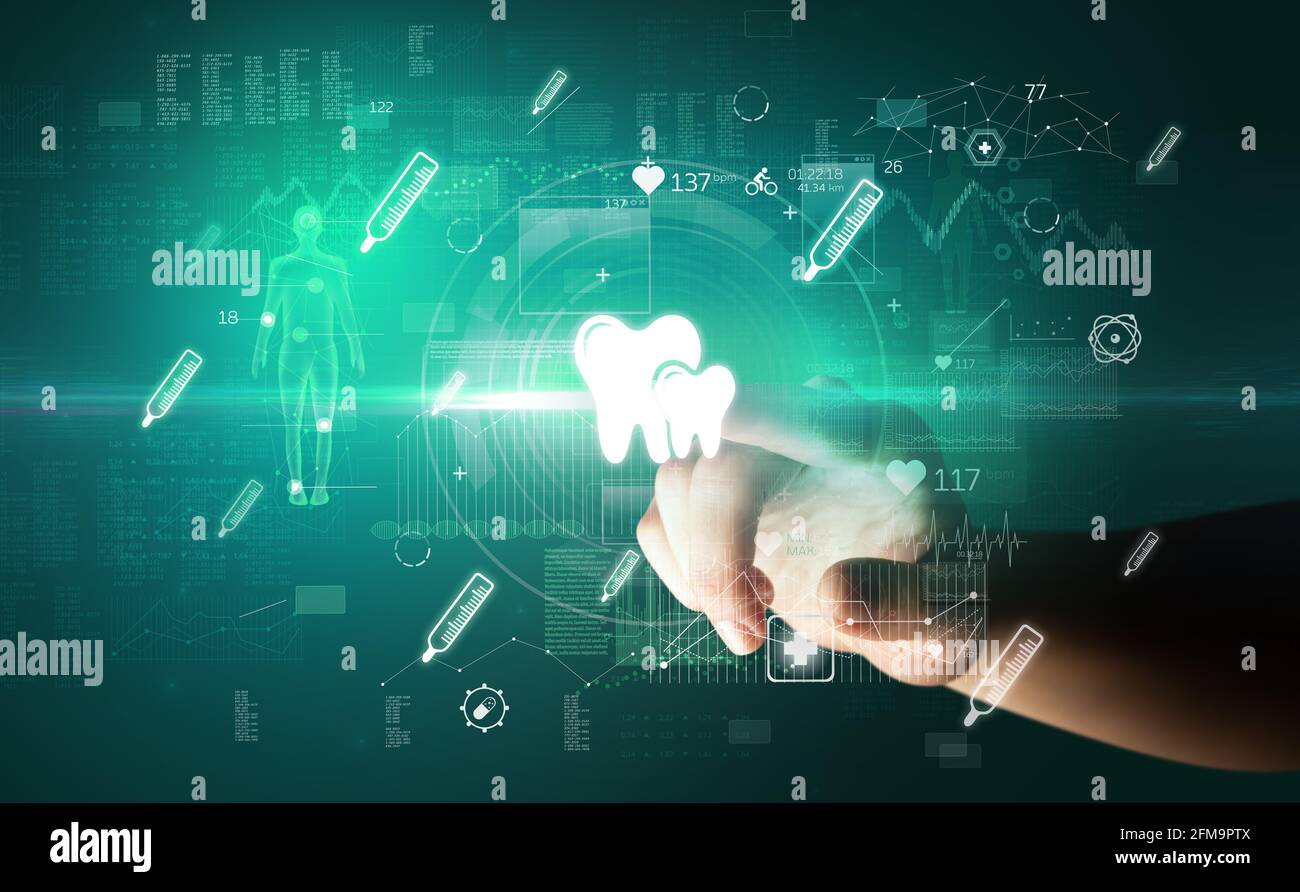 Médecin dispositif de santé futuriste avec symbole médical sur la main écran Banque D'Images