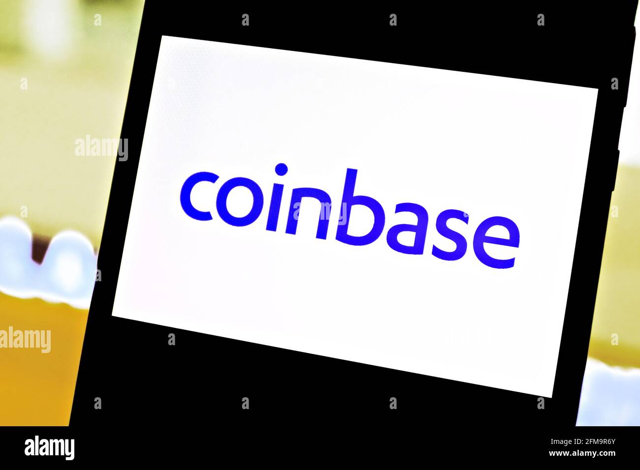 Photo éditoriale sur le thème de Coinbase. Photo d'illustration pour des nouvelles sur Coinbase - une entreprise qui exploite une plate-forme d'échange de crypto-monnaies Banque D'Images