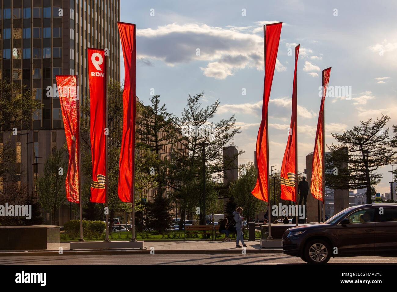 Rue de Moscou décorée pour le jour de la victoire célébrée le 9th mai, tourné le 7th mai 2022 Banque D'Images