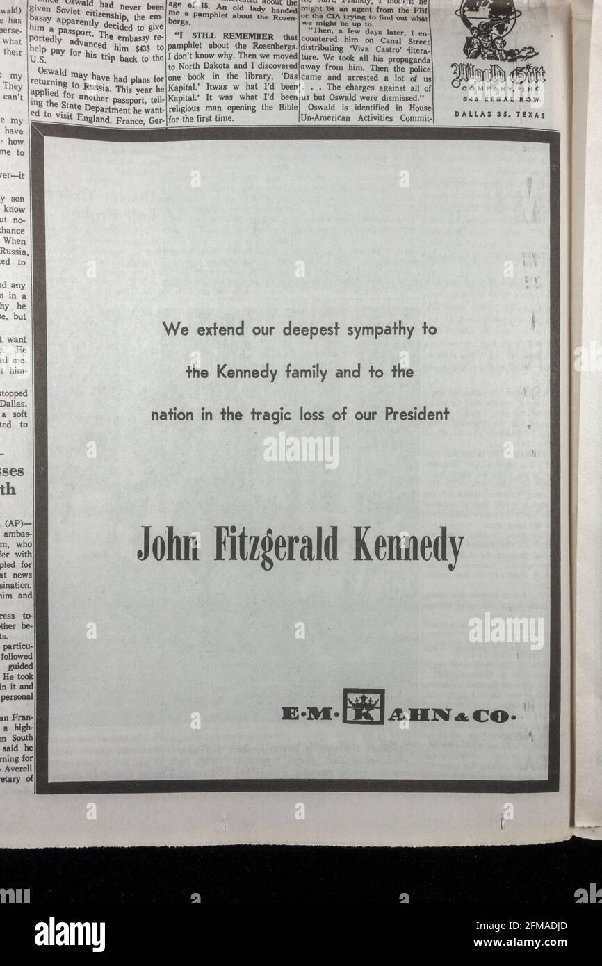 Publicité la plus profonde sympathie (EM Kahn & Co), Dallas Morning News (réplique), 23 novembre 1963, suite à l'assassinat de John F Kennedy. Banque D'Images