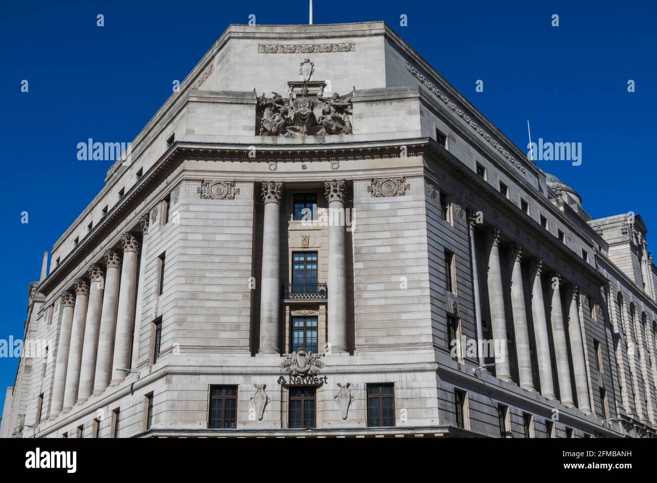 Angleterre, Londres, ville de Londres, immeuble NatWest Bank au coin de Princes Street et Poultry Banque D'Images