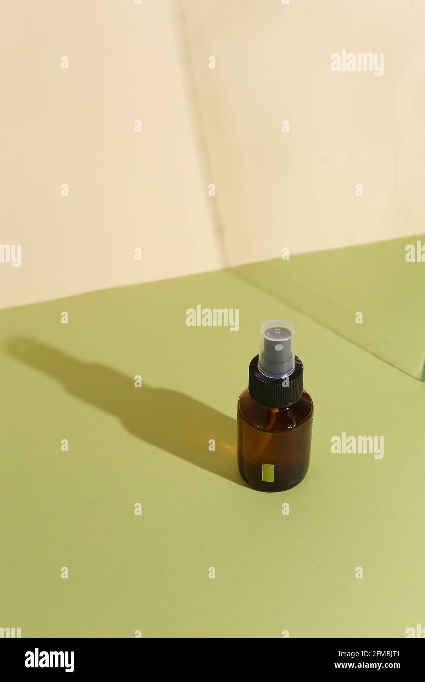 Vaporisateur de verre à usage cosmétique Banque D'Images