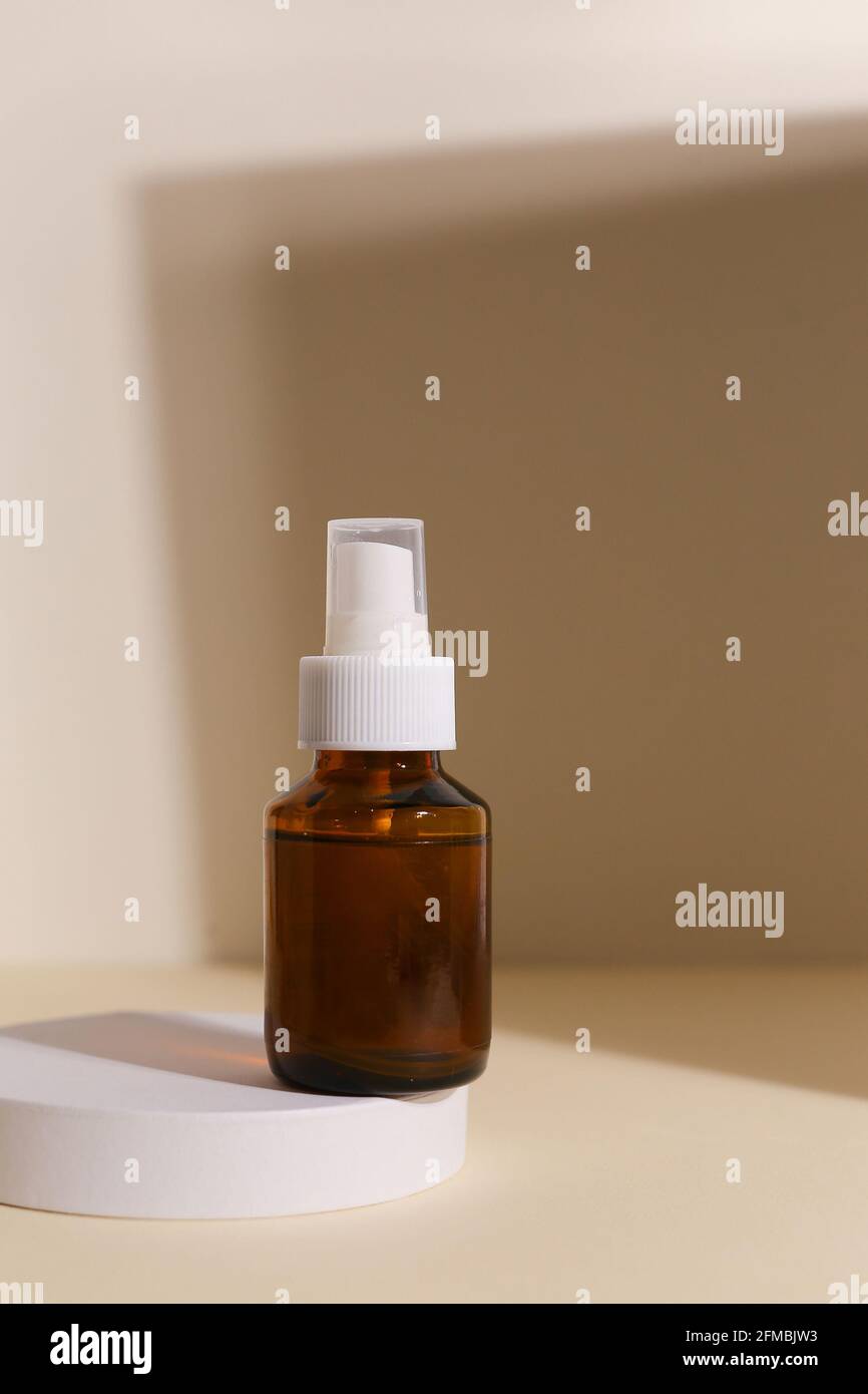 Vaporisateur de verre à usage cosmétique Banque D'Images
