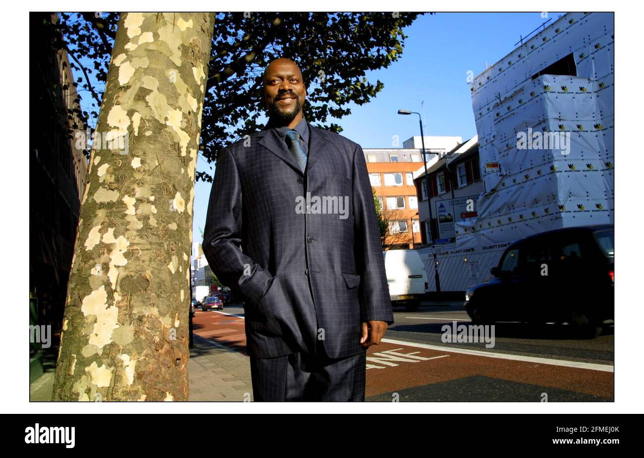 Winston Silcott.....photographié à Londres quelques jours après sa libération de prison.pic David Sandison 21/10/2003 Banque D'Images