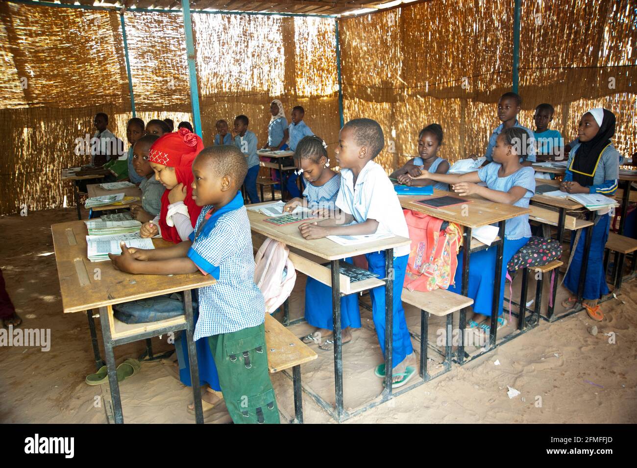 Enfants à l'école au Niger, Afrique de l'Ouest Banque D'Images