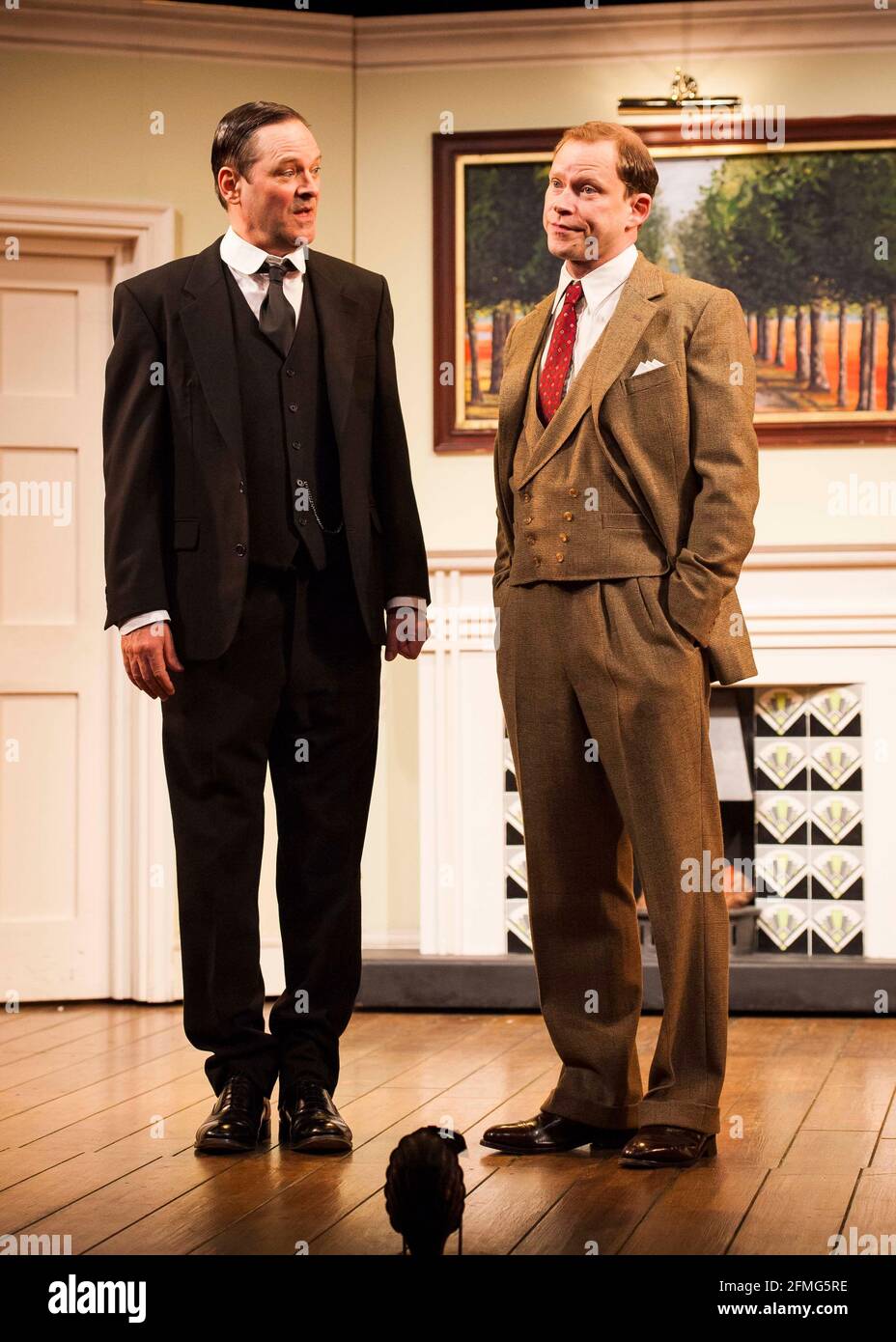 Robert Webb (Bertie Wooster) et Mark Heap (Jeeves) prennent la relève de Jeeves et Wooster dans des absurdités parfaites, au Duke of York's Theatre, St Martin's Lane - Londres Banque D'Images