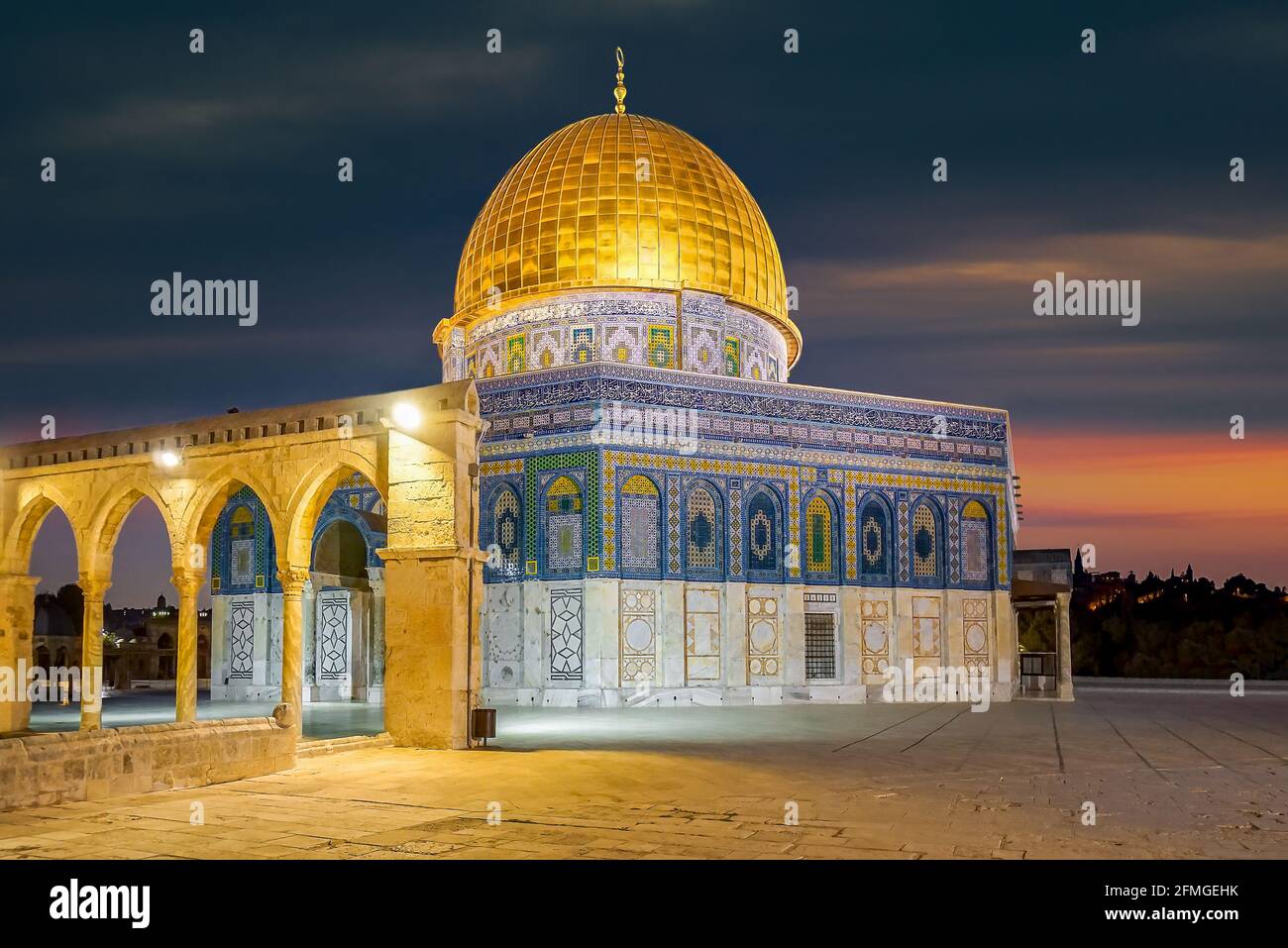 Jérusalem, Israël; 4 mai 2021 - le Dôme du Rocher est un sanctuaire islamique situé sur le Mont du Temple dans la vieille ville de Jérusalem. Banque D'Images