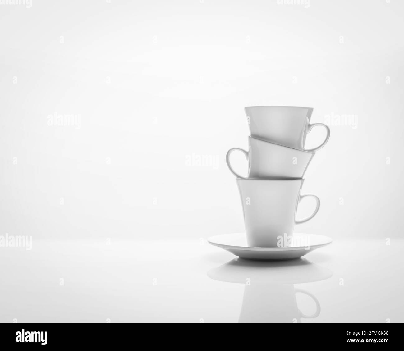 Style minimaliste horizontal blanc fixe vie avec trois tasses de café blanc sur une soucoupe sur un fond blanc avec réflexion et espace de copie. Café c Banque D'Images Style minimaliste horizontal blanc fixe vie avec trois tasses de café blanc sur une soucoupe sur un fond blanc avec réflexion et espace de copie. Café c Banque D'Images