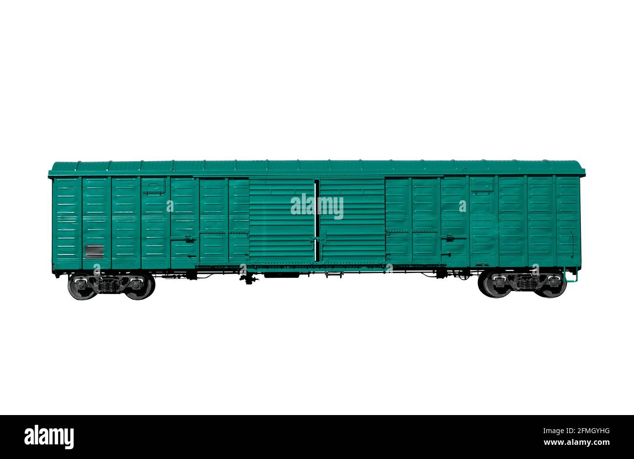 wagon vert isolé sur fond blanc. Transport de marchandises. Photo de haute qualité Banque D'Images