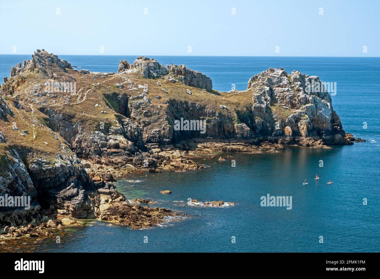 Ruines du château de la pointe de Dinan, Parc National Régional d'Armorique, la presqu'île de Crozon, Finistère (29), Bretagne, France Banque D'Images