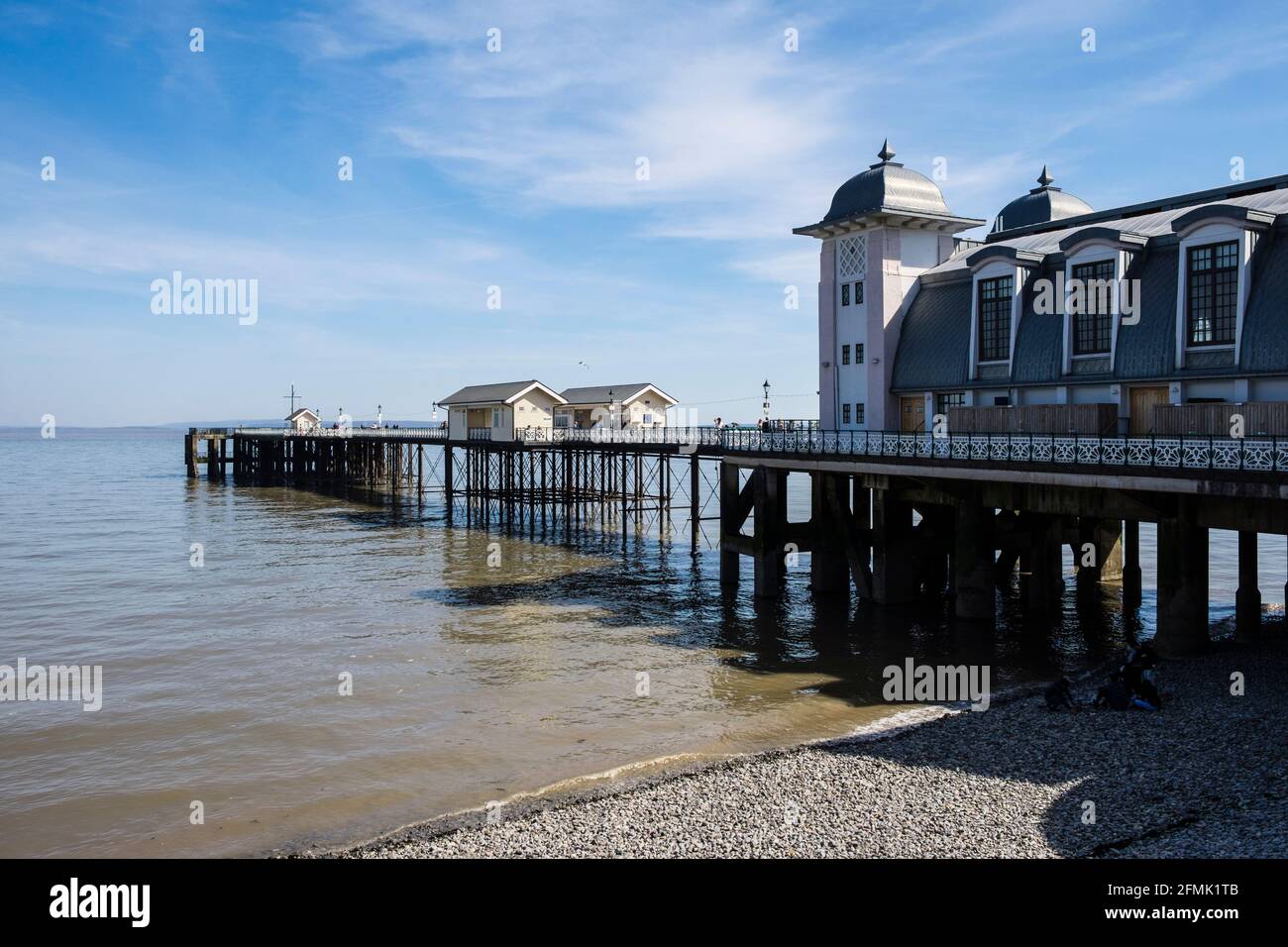 Jetée victorienne dans la station balnéaire sur l'estuaire de Severn. Penarth, Cardiff, (Caerdydd), Vale de Glamourgan, pays de Galles du Sud, Royaume-Uni, Grande-Bretagne Banque D'Images