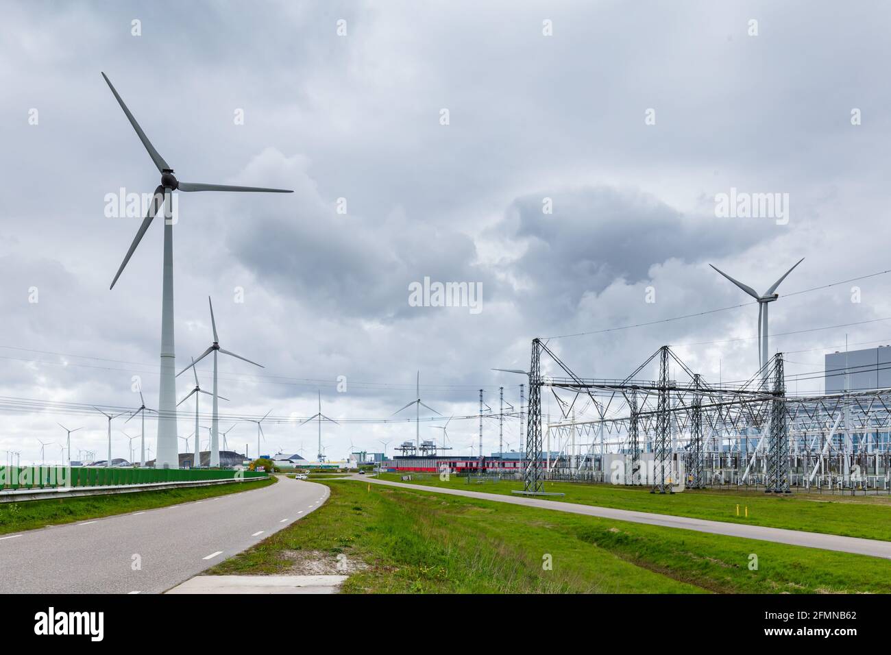 Centrale électrique dans l'Eemshaven aux pays-Bas Banque D'Images