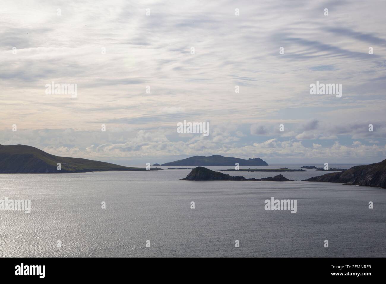 Une vue sur les îles de la péninsule de Dingle en Irlande Banque D'Images