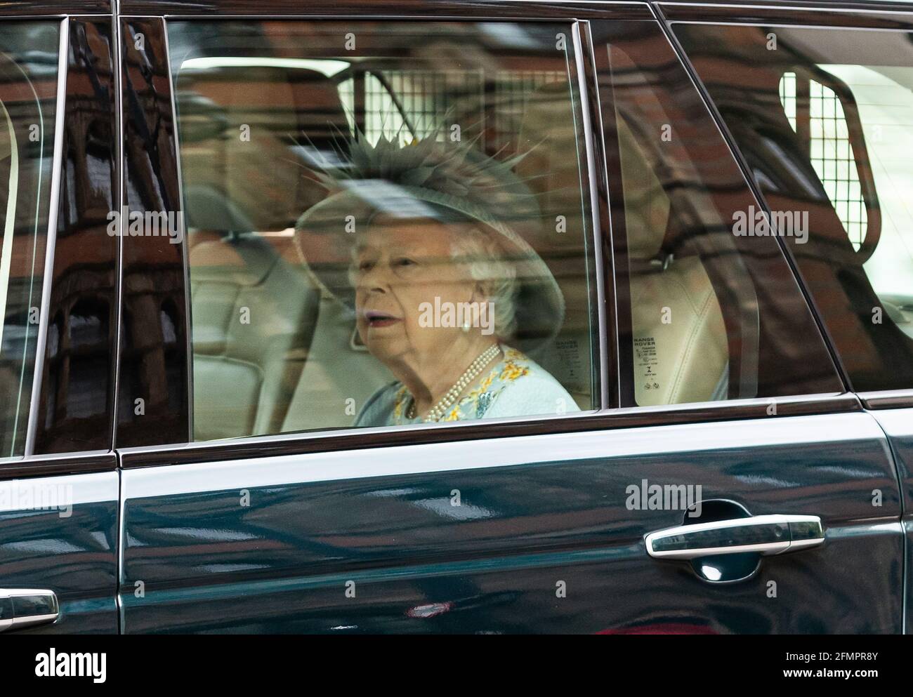 LONDRES, ROYAUME-UNI. 11 MAI. La Reine Elizabeth II arrive à Westminster pour l'ouverture d'État du Parlement le mardi 11 mai 2021. (Credit: Tejas Sandhu | MI News) Credit: MI News & Sport /Alay Live News Banque D'Images